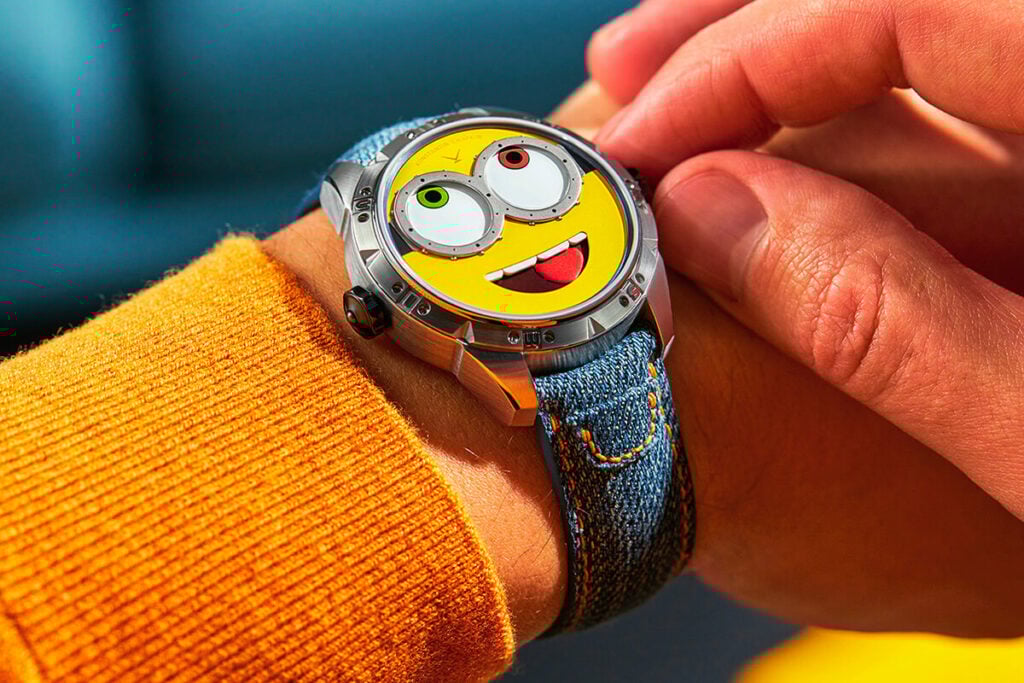 Konstantin Chaykin Minions Watch no pulso