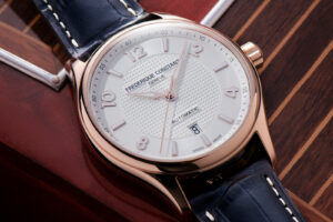 Mostrador do Frederique Constant Runabout Automatic