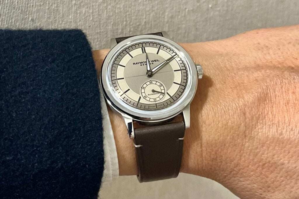 Classe a um preço acessível: o mais aclamado dos novos Millésime Small Seconds da Raymond Weil | Foto: Miguel Seabra/Espiral do Tempo