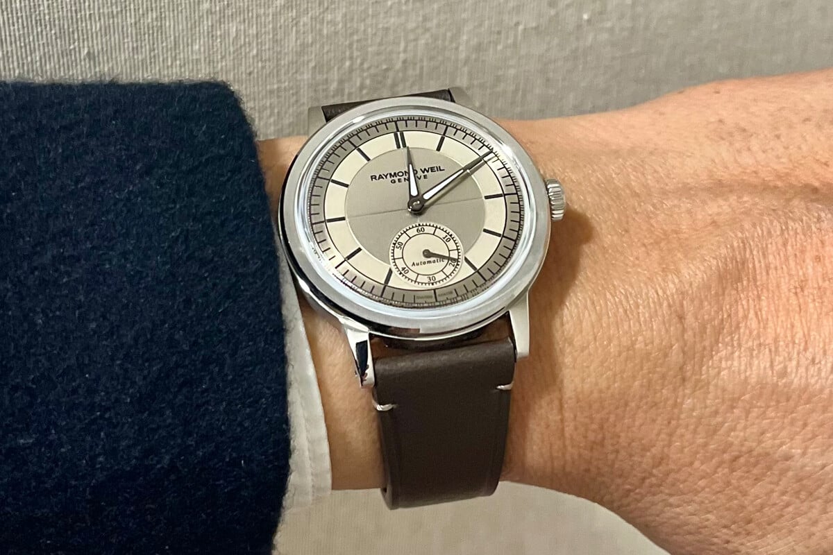 Classe a um preço acessível: o mais aclamado dos novos Millésime Small Seconds da Raymond Weil | Foto: Miguel Seabra/Espiral do Tempo