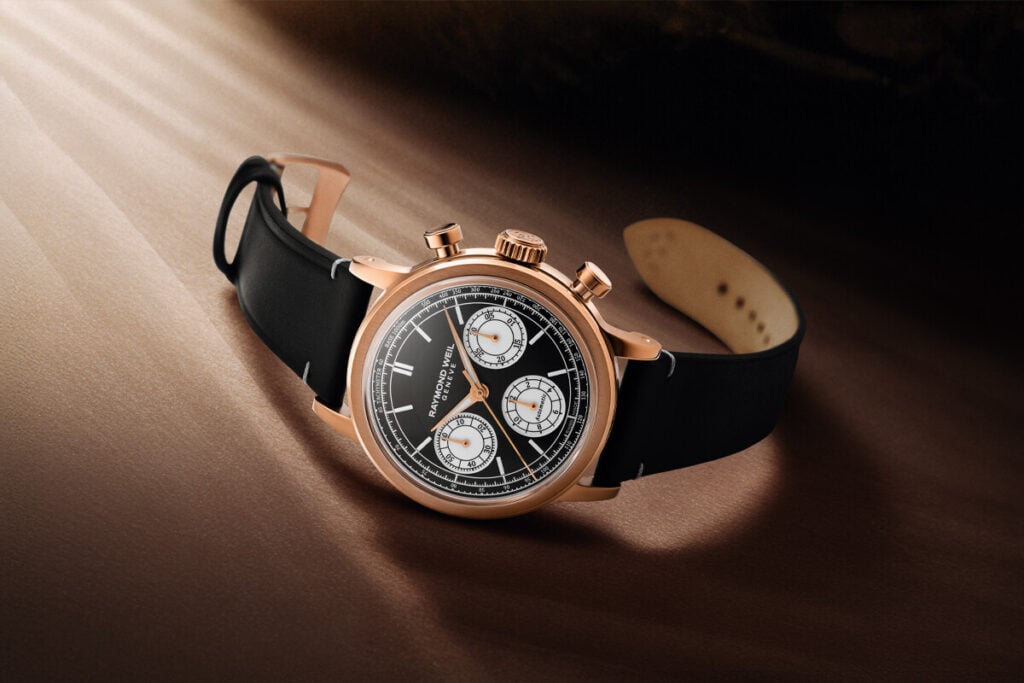 A nova combinação do Millésime Chronograph com caixa plaqué ouro rosa e mostrador 'reverse panda' | Foto: Raymond Weil