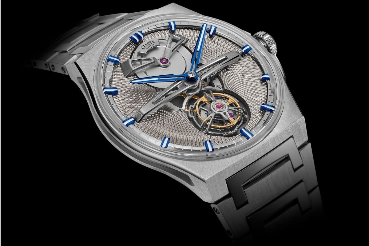 O mostrador do novo Antarctique Tourbillon é decorado com um padrão guilloché em espiral denominado 'Singularité' | Foto: Czapek