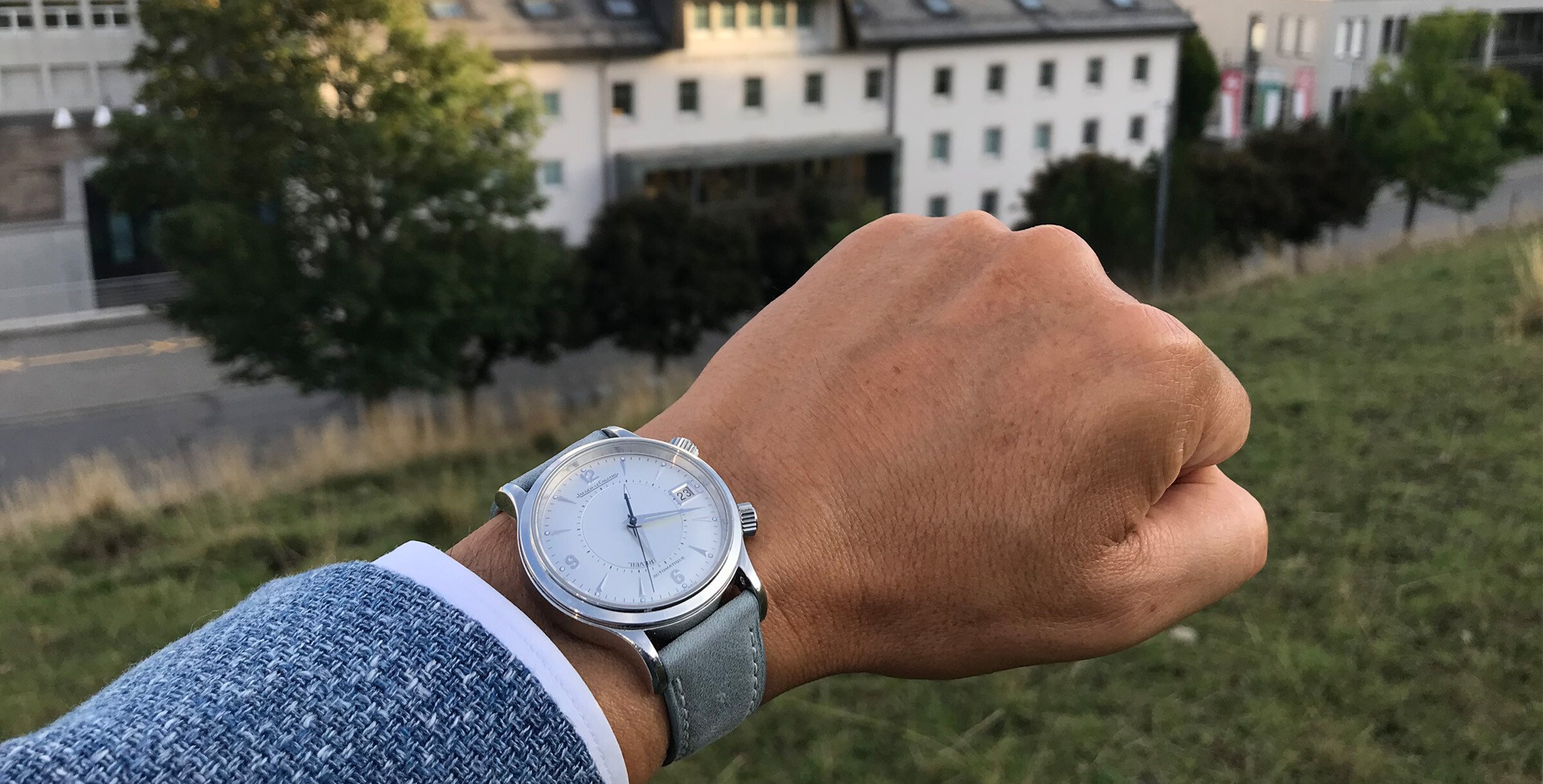 O relógio Jaeger-leCoultre Master Réveil