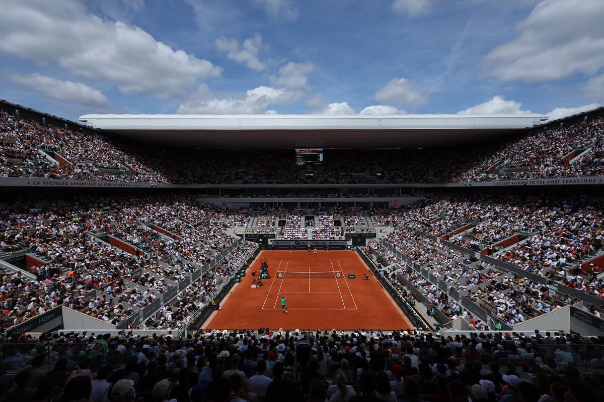 o Court Philippe Chatrier: palco principal de Roland Garros | Foto: Rolex