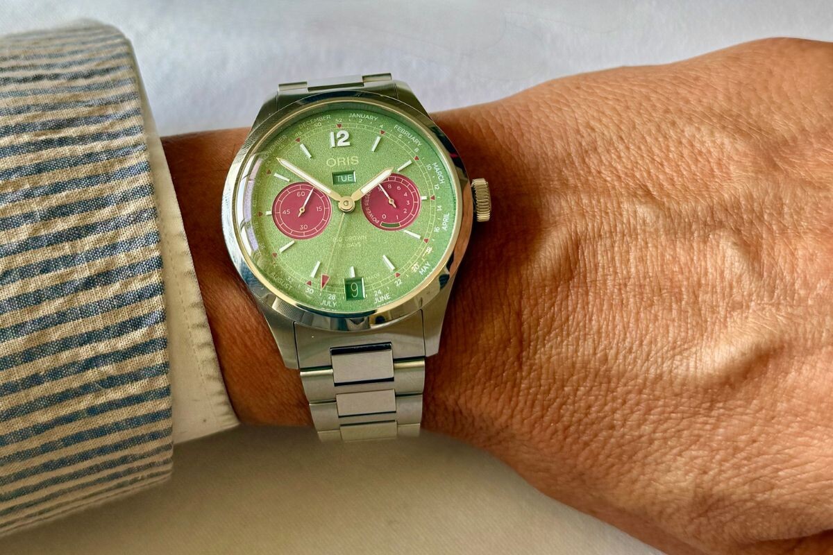 Novidades Oris no Genva Watch Days: relógio Oris Big Crown Calibre 113 - num pulso