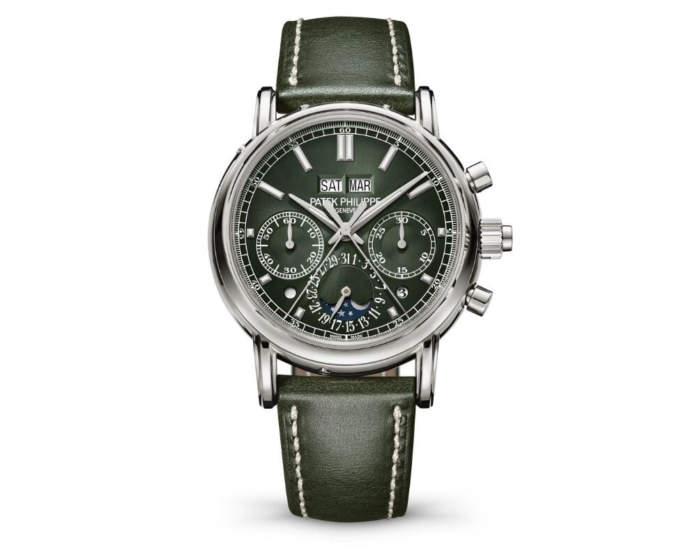 Patek-Philippe Ref. 5204G-001: relógio visto de frente, tipo soldad