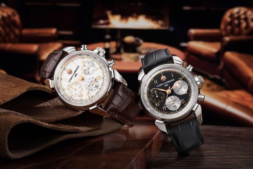 As duas versões do novo Heritage Chronograph desvelado no Estoril Classics | Foto: Cuervo y Sobrinos