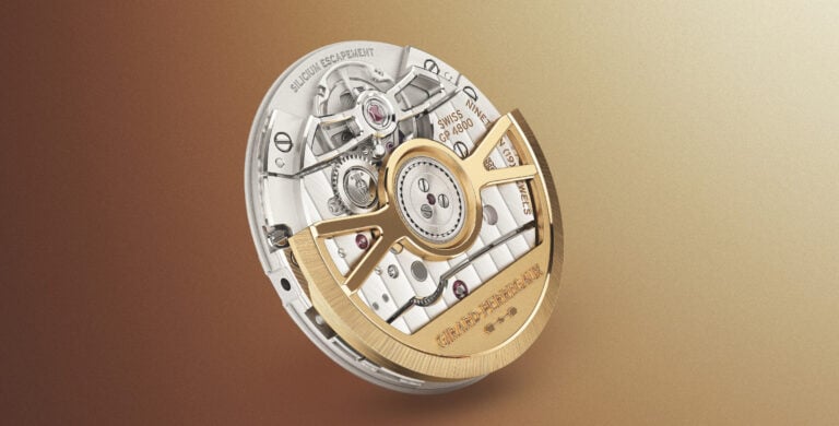 O novo Calibre GP4800 de corda automática da Girard-Perregaux visto ligeiramente de lado