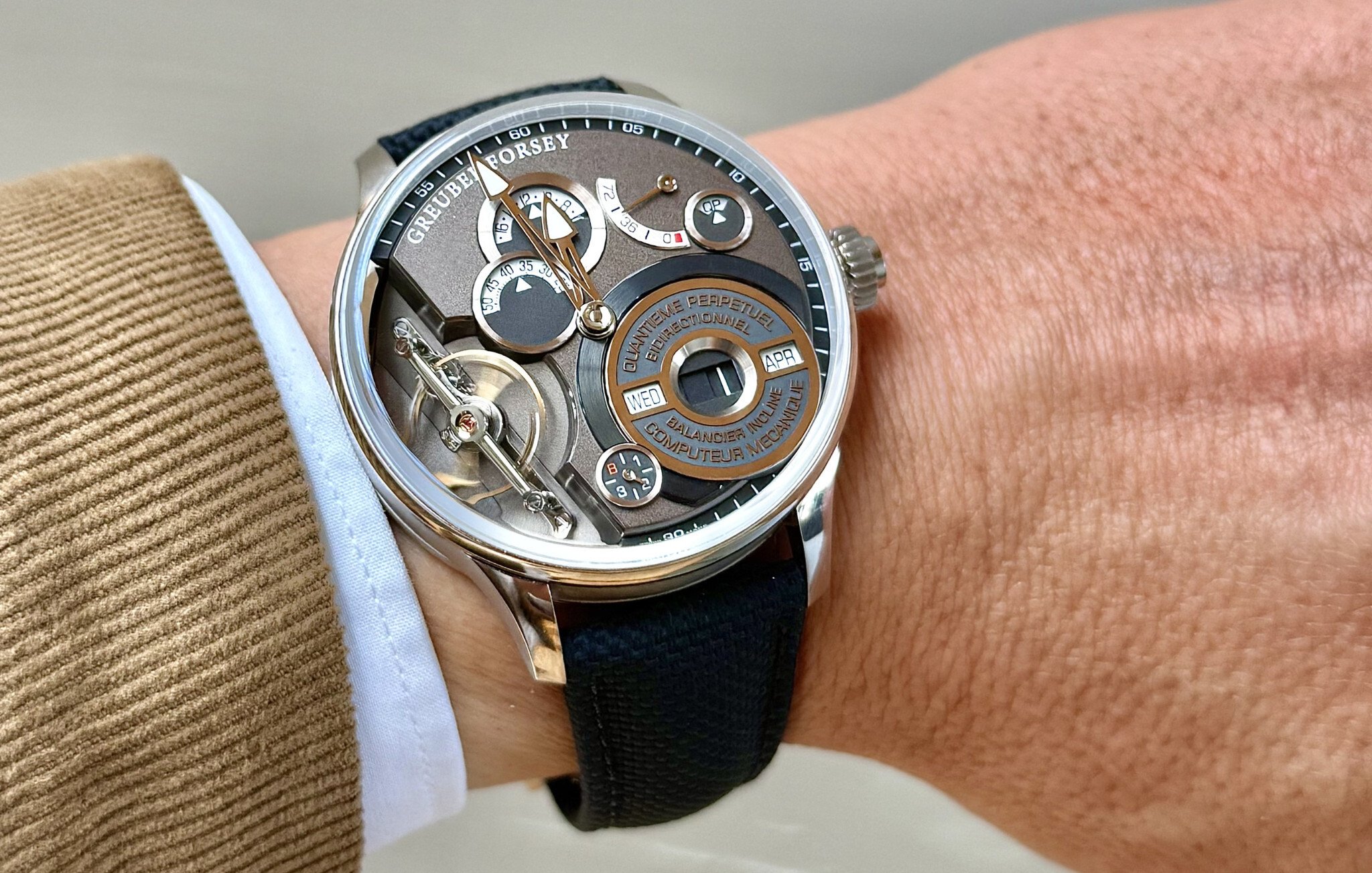 No nosso pulso: o not&aacute;vel QP Balancier da Greubel Forsey | Foto: MIguel Seabra/Espiral do Tempo