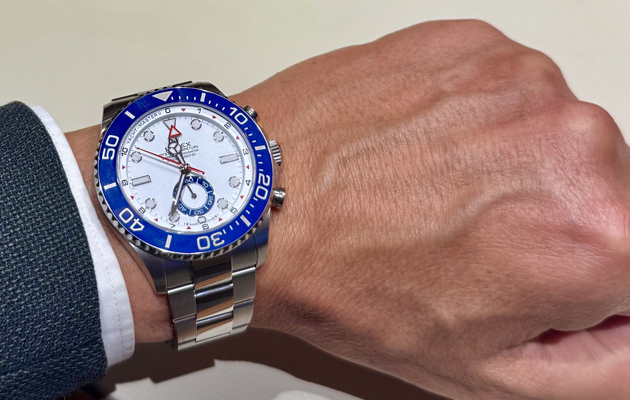 No pulso: a versão em Oystersteel da nova geração do Yacht Master II da Rolex