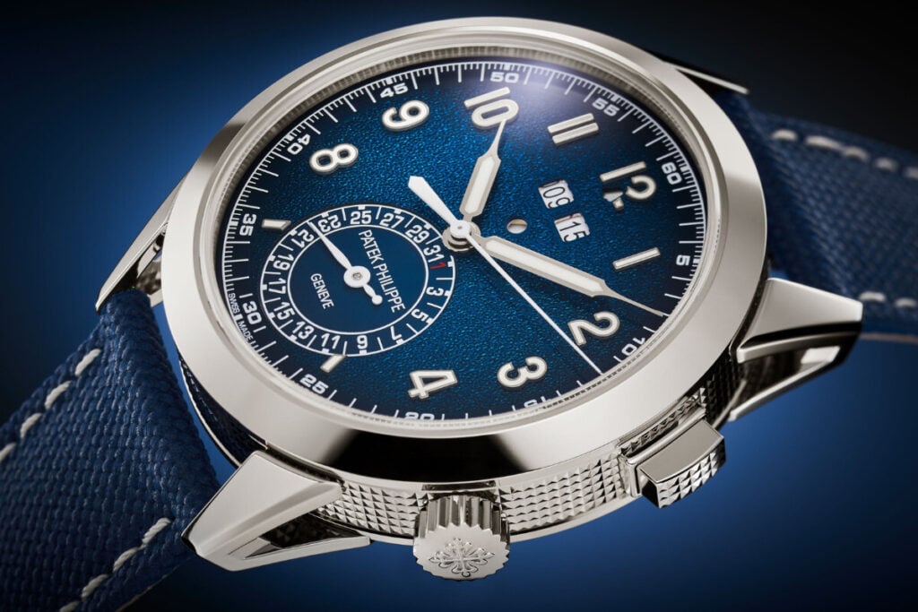 Patek Philippe 5322G-24 hour Alarm Data com mostrador azul