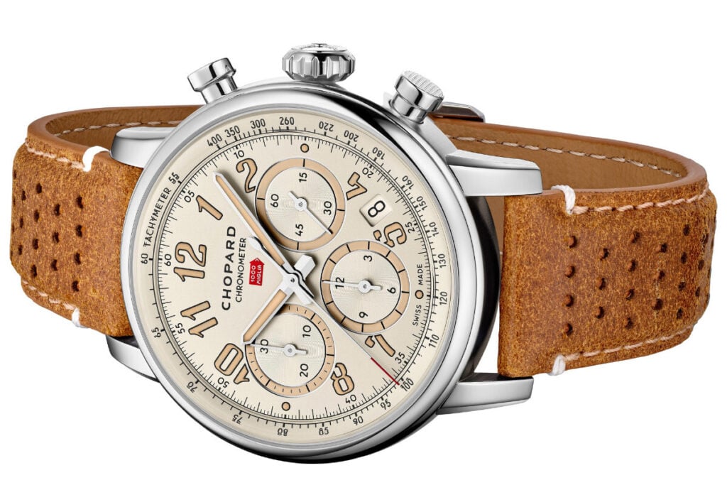 relógio deitado Chopard Mille Miglia Classic Chronograph Raticosa | Foto: Chopard