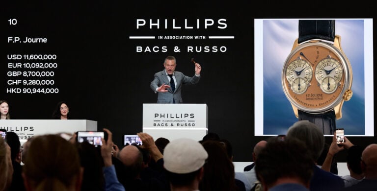 imagem do leilão da Phillips em Nova Iorque 2026 com Aurel Bacs e o F.P.JOURNE Chronomètre à Résonance “Souscription No. 007”