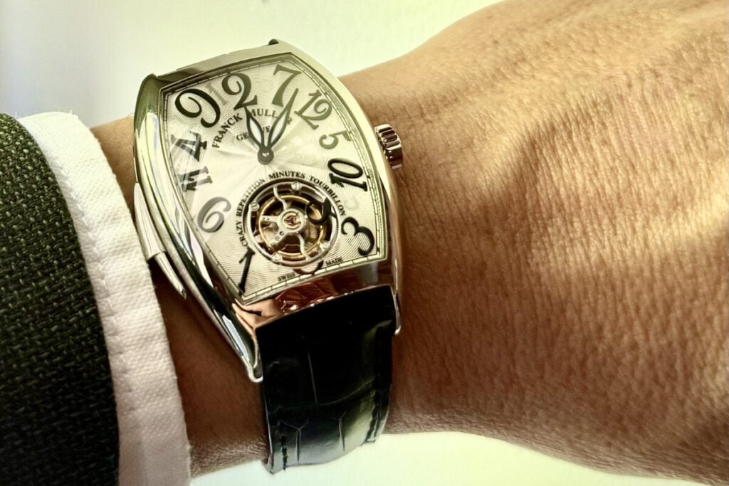 relógio no pulso Franck Muller Cintrée Curvex Crazy Hours Répétition Minutes Tourbillon | Foto: Miguel Seabra/Espiral do Tempo