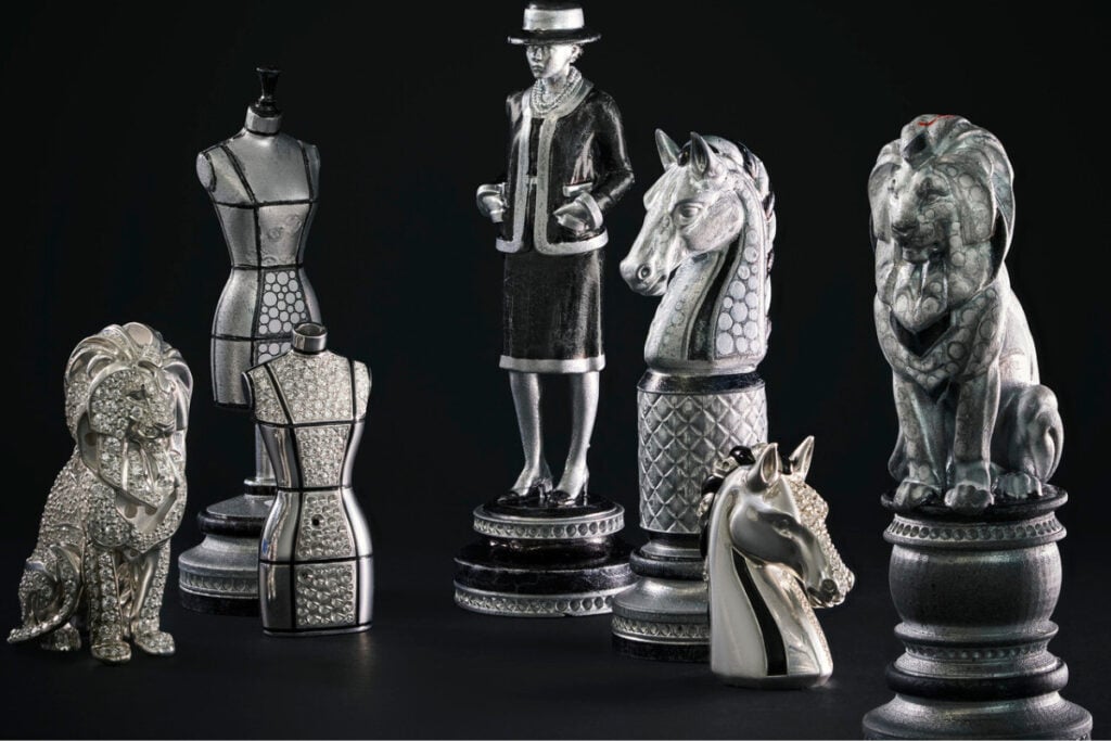 pe&ccedil;as xadrez Chanel Coco Game Chanel Chessboard | Foto: Chanel