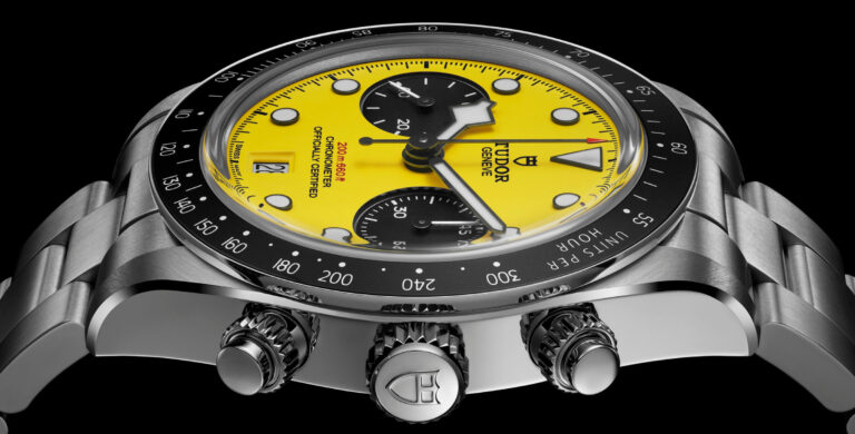 relógio em aço com mostrador amarelo e preto cronógrafo Black Bay Chronograph 39 'Bumblebee' | Foto: Tudor