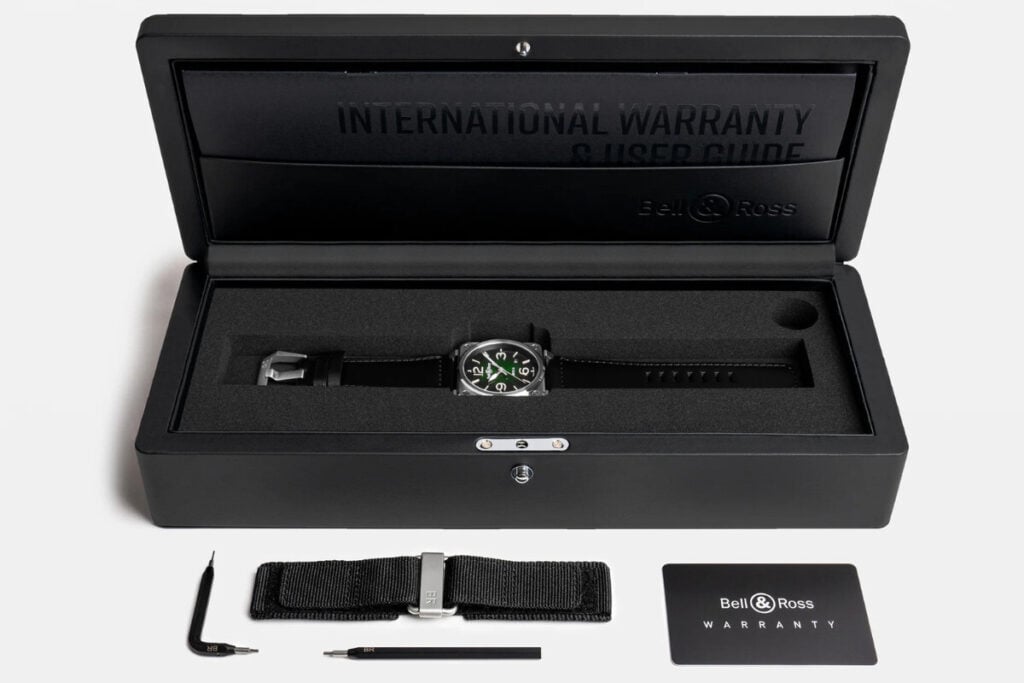 rel&oacute;gio Bell & Ross BR-03 Green Steel | Foto: Bell & Ross